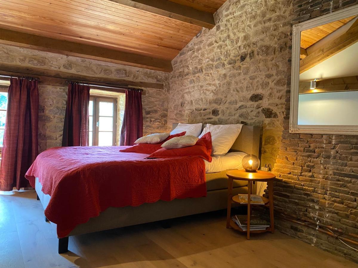 La Vaisse Bed & Breakfast Ambert Exterior photo